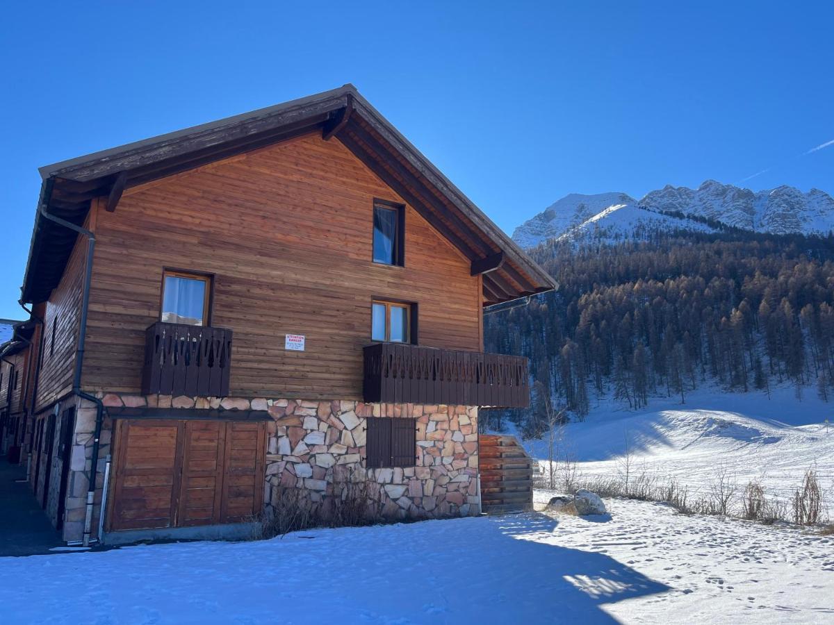 Chalet Vars 8 A 10 Personnes, Proche Des Pistes Buitenkant foto
